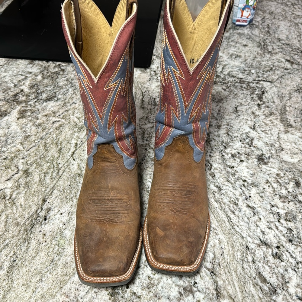Ariat Men’s boots size 10.5D
